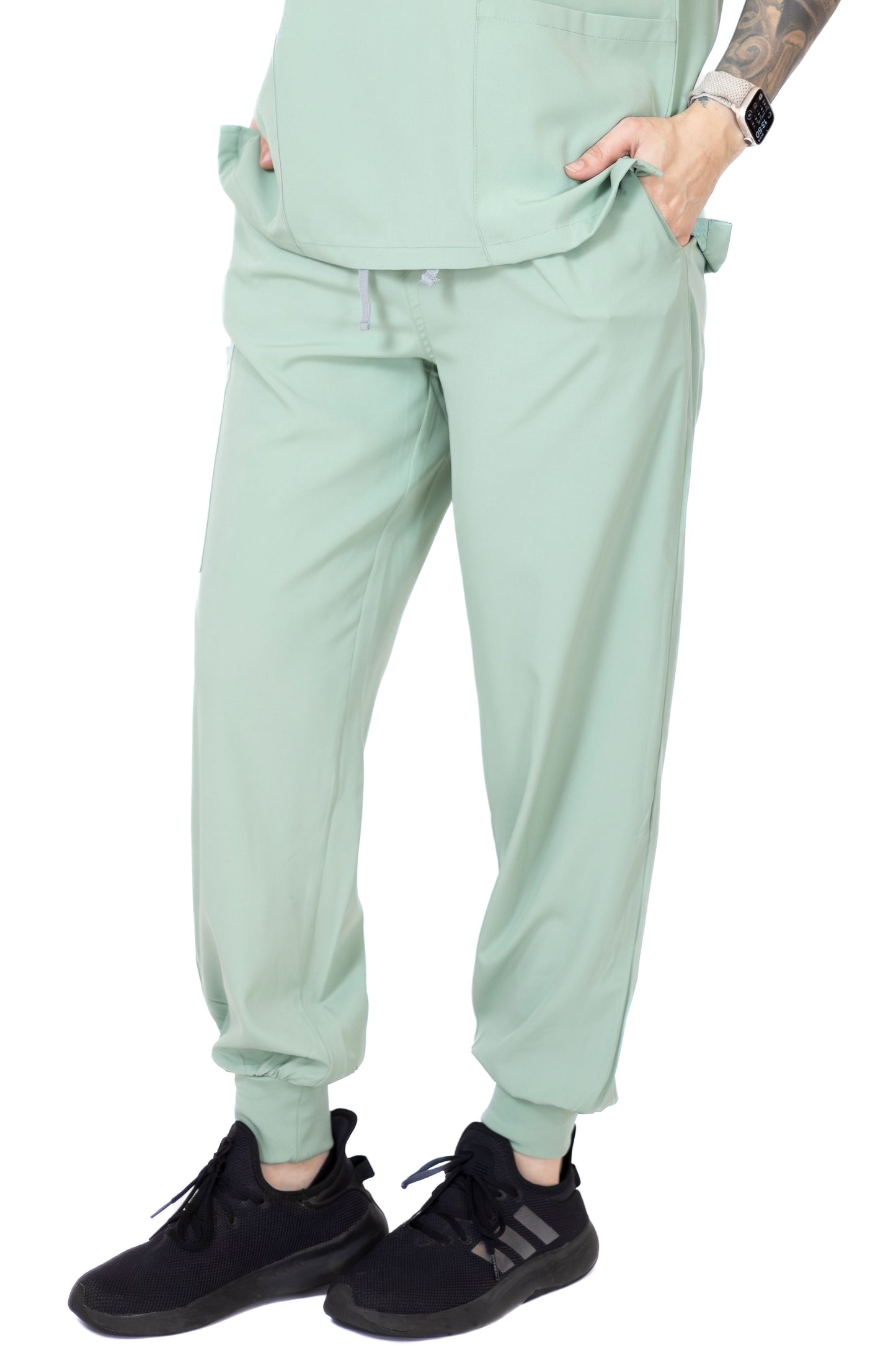 Women Scrub Joggers : Apex